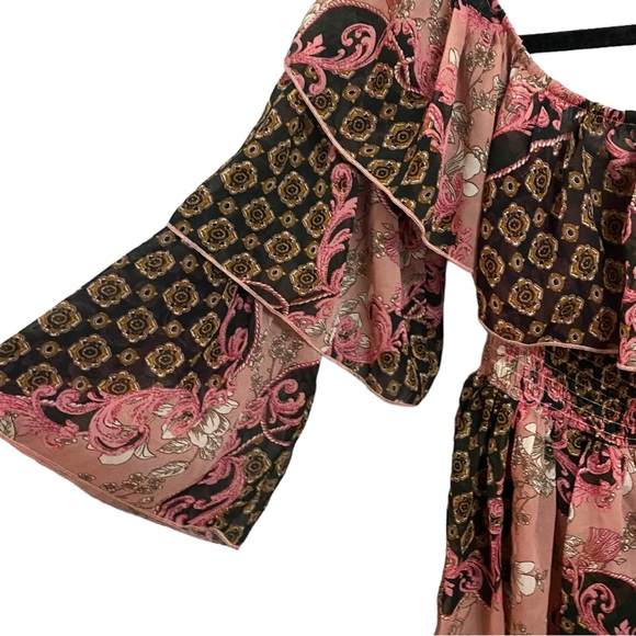 Missguided Pink and Black Paisley Print Bardot Ruffle Romper Women’s 4 - Picture 6 of 8